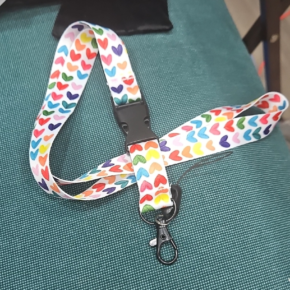 Colorful Heart Pattern Lanyard - Picture 6 of 6
